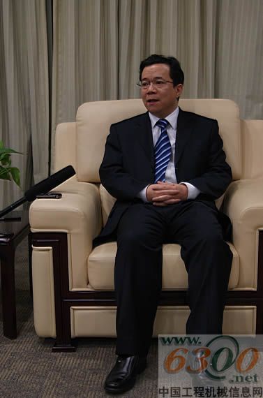 三一重機 袁躍