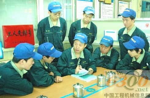 山推履帶底盤事業部輪系工廠裝配一班