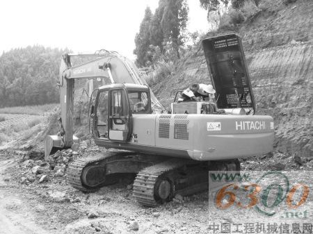 進口,挖掘機