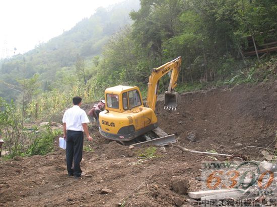 山東臨工,挖掘機