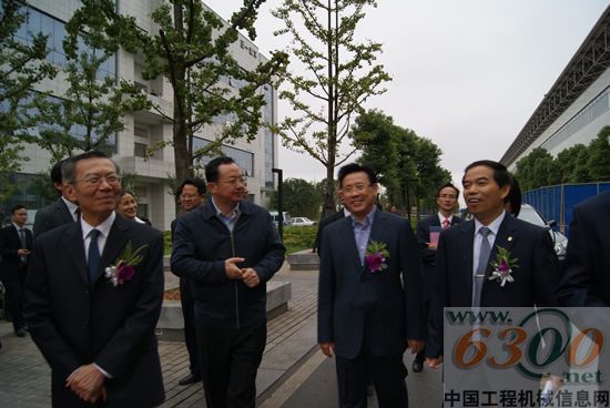 三一重工,世界最長臂架泵車