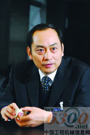 中聯(lián)重科 詹純新