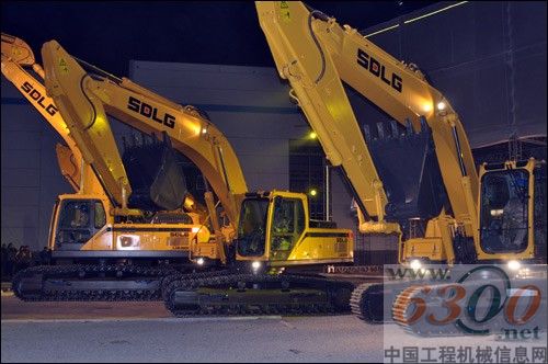 挖掘機 臨工