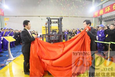 龍工叉車