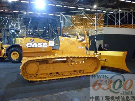 履帶式液壓挖掘機