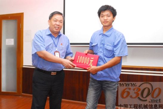 柳工 電焊工 余建設