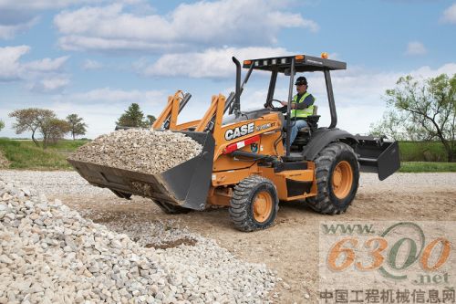 凱斯全新一代570N XT物料牽引機(jī)