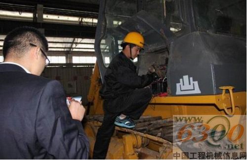福建山推