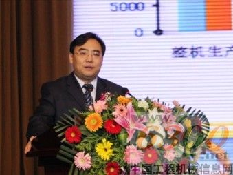 臨工,2013年商務大會